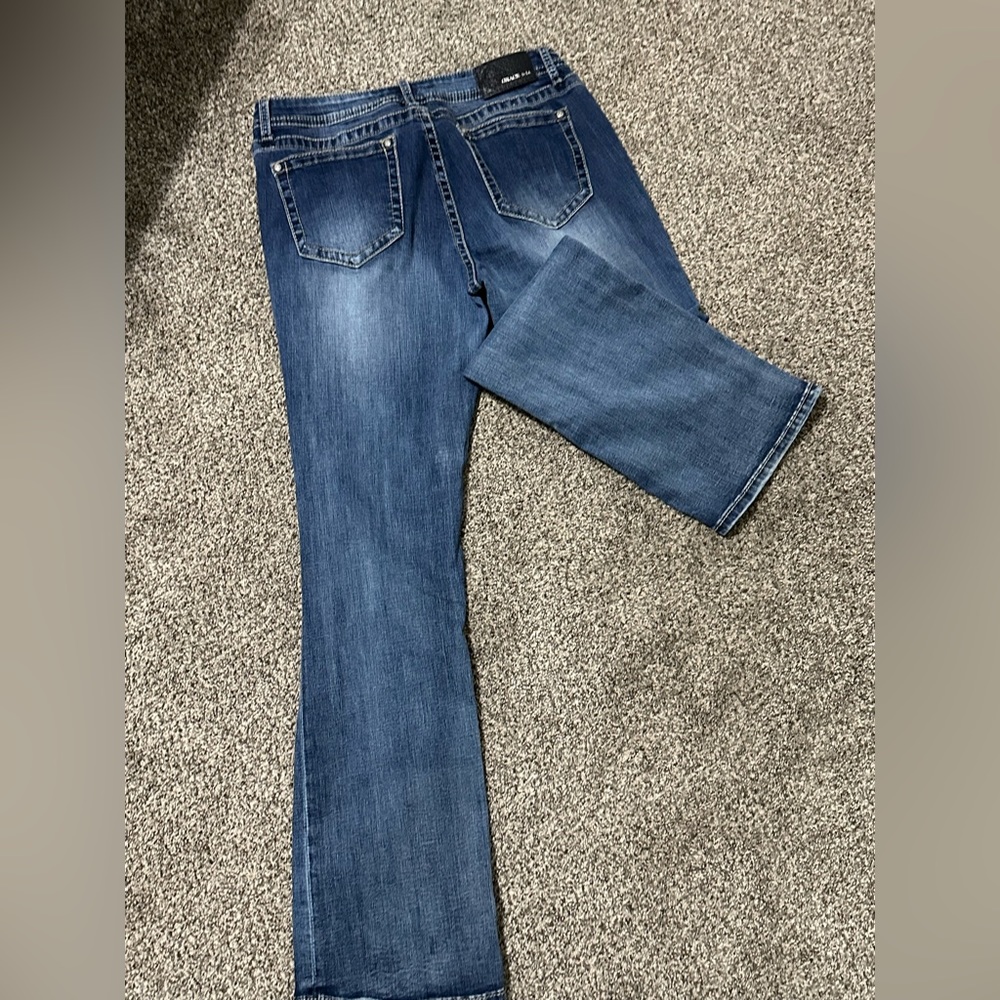 Grace 32 long.